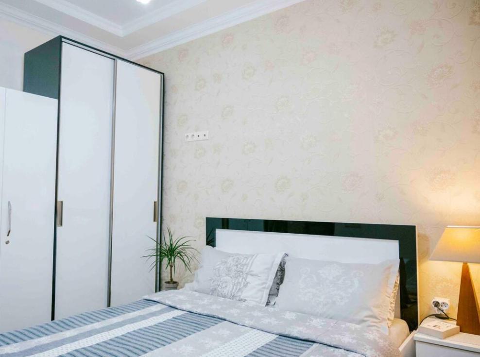 Ekaterine'S Apartments Batumi Exterior photo